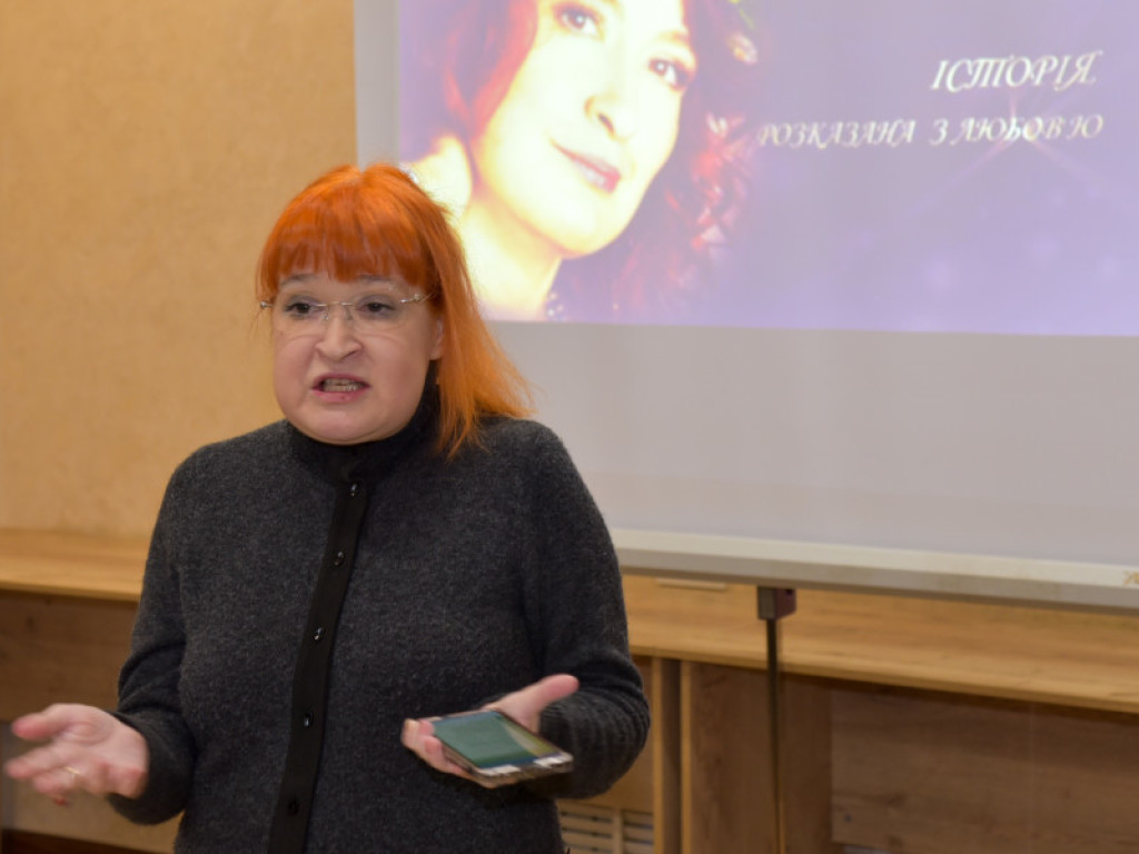 Історія, розказана з любов’ю: у Міжнародний день освіти студенти ПДМУ поспілкувалися з поетесою Марією Бойко