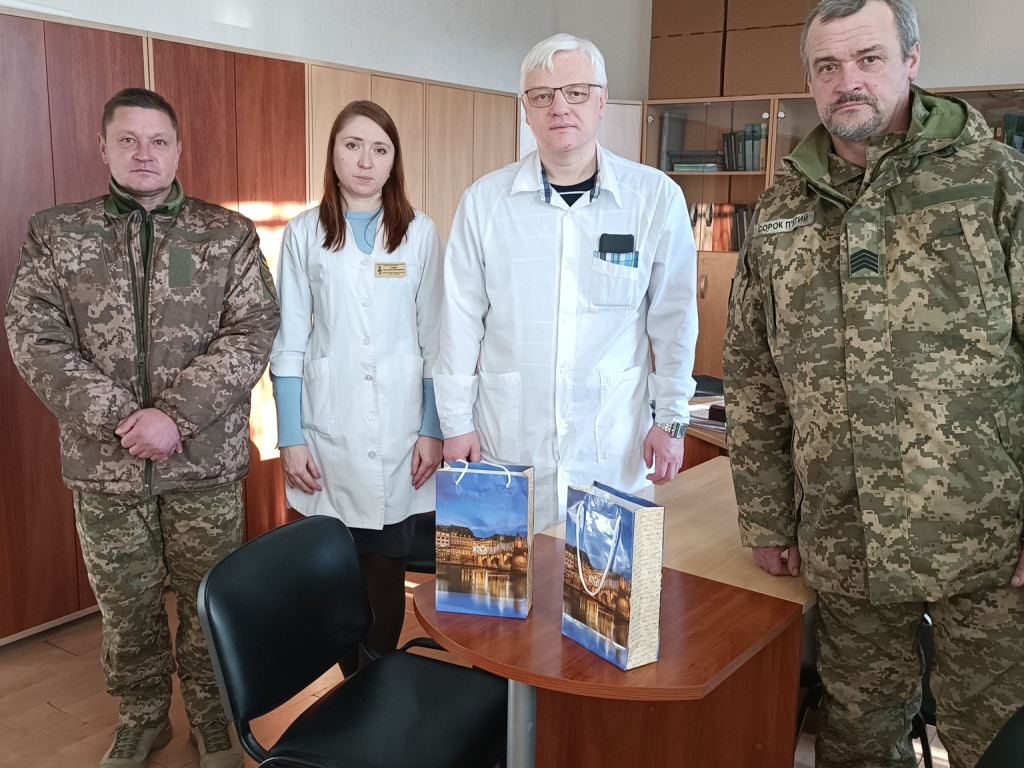 До Дня Збройних сил України